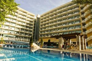 -40% готель Oasis Sunny Beach 4*