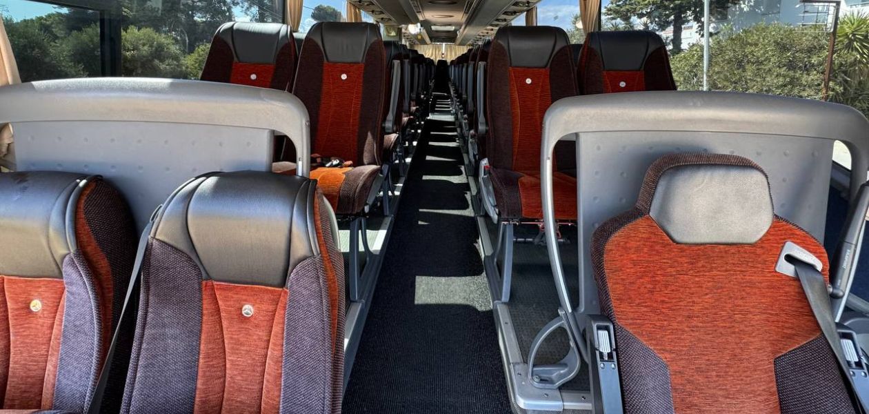 greece-bus